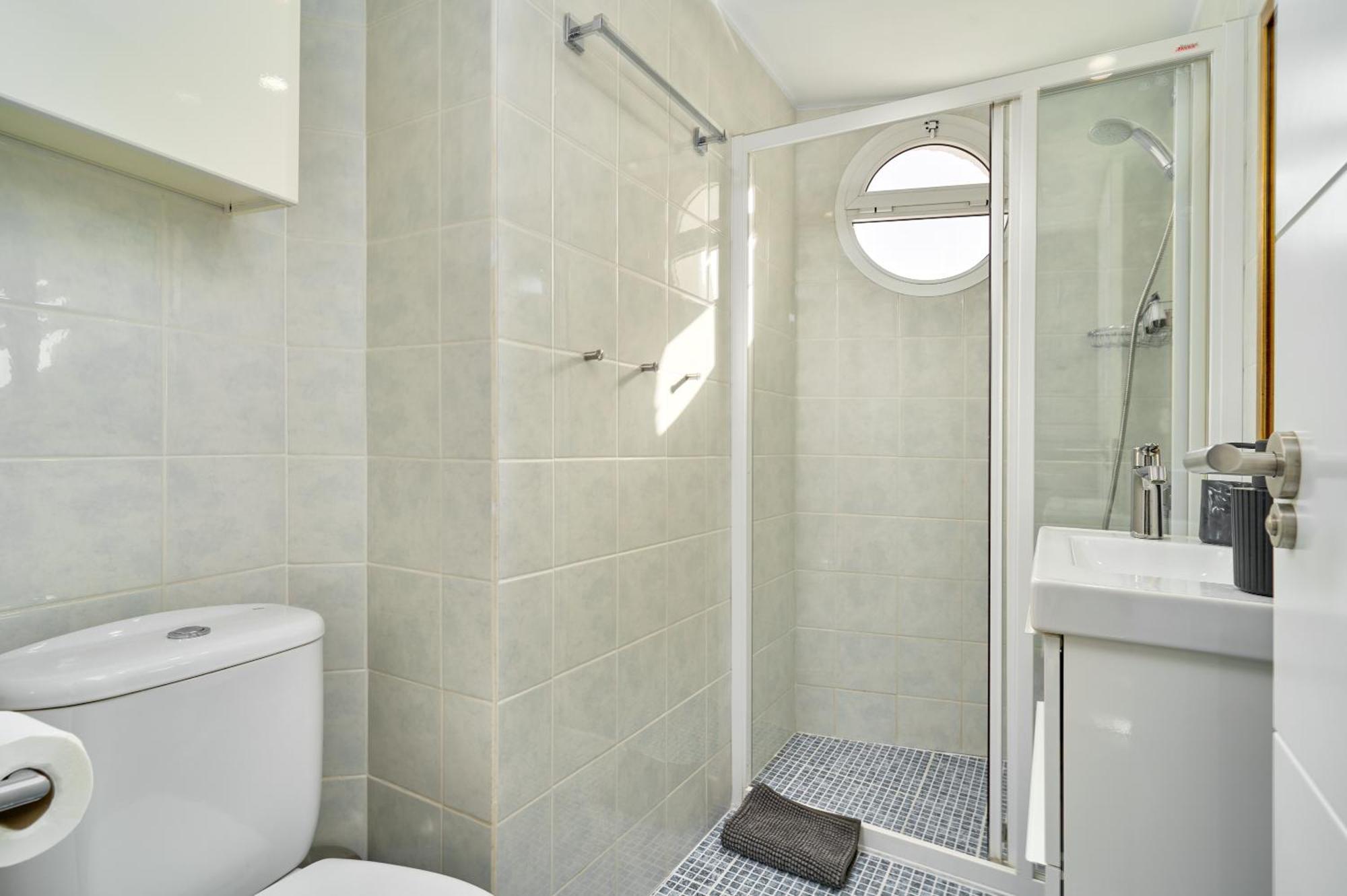 Spectacular Sea Views, 2 Bed,2 Bath Apartment Nerja Bagian luar foto