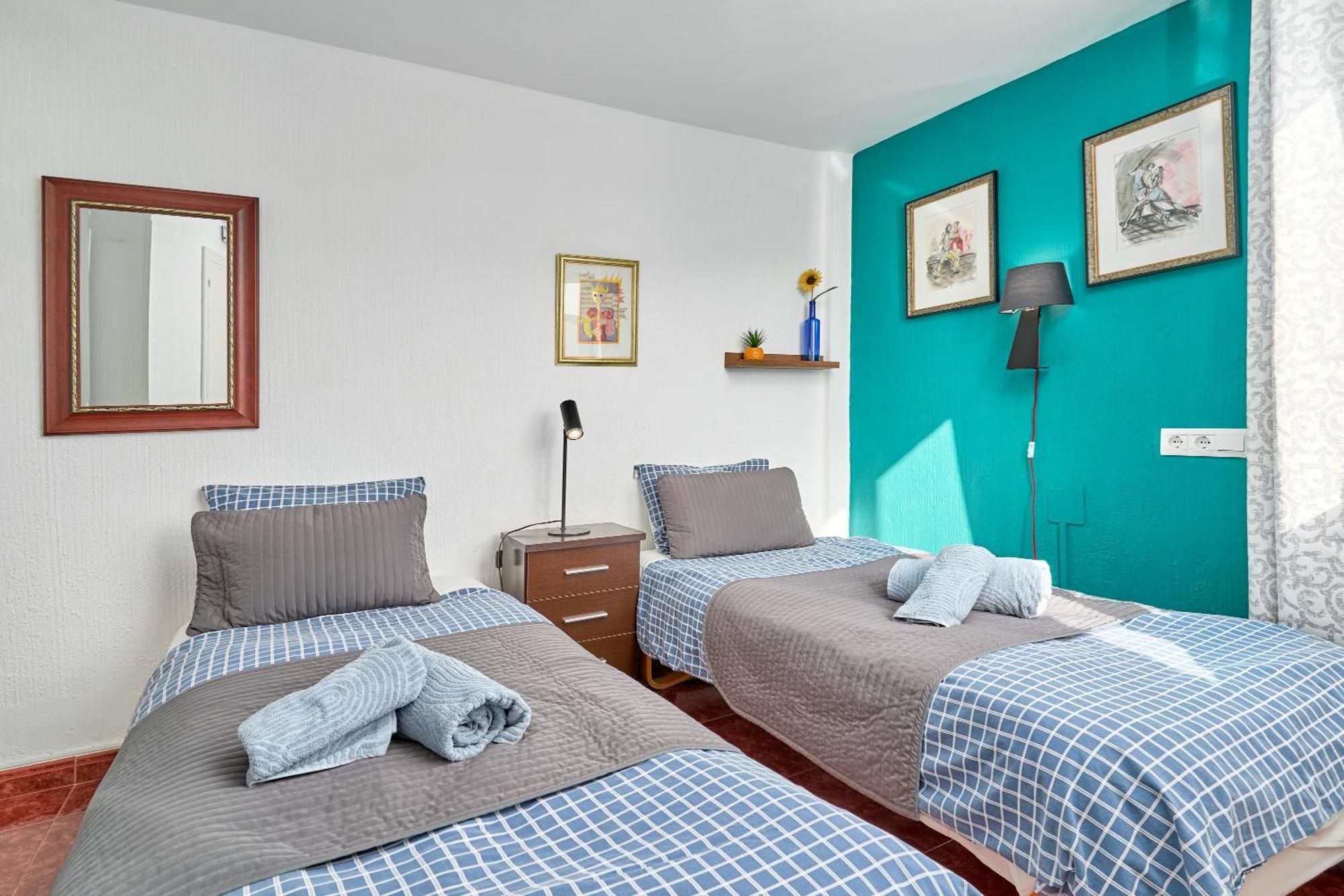 Spectacular Sea Views, 2 Bed,2 Bath Apartment Nerja Bagian luar foto